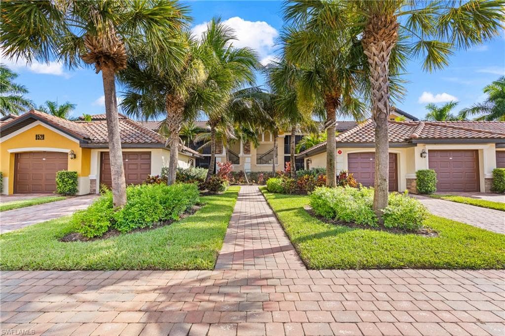 9529 Avellino Way #2825, Naples, photo 2