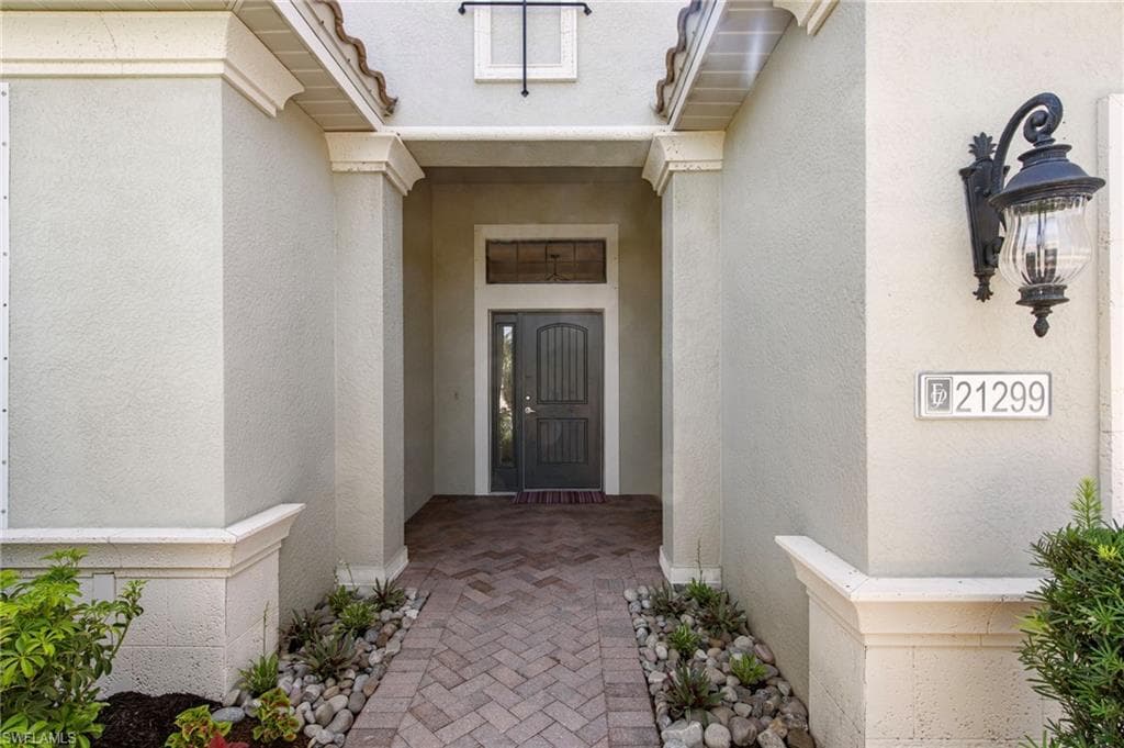 21299 Estero Vista Ct, Estero, photo 3