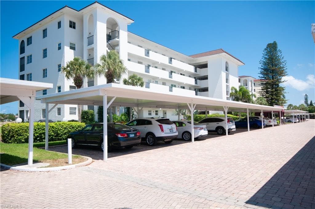 29 High Point Cir #503, Naples, photo 2