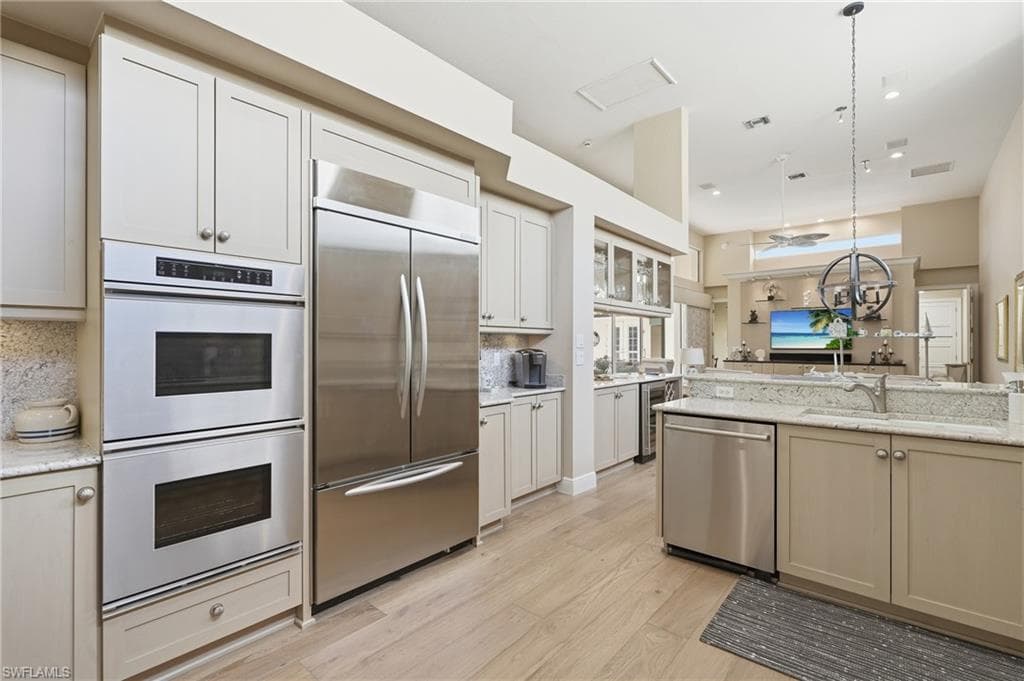 7976 Grand Bay Dr #5, Naples, photo 3