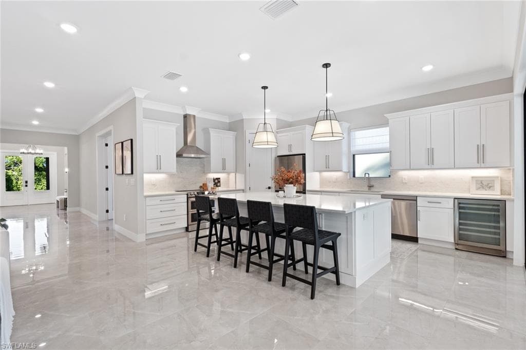 240 Allamanda Way, Naples, photo 2
