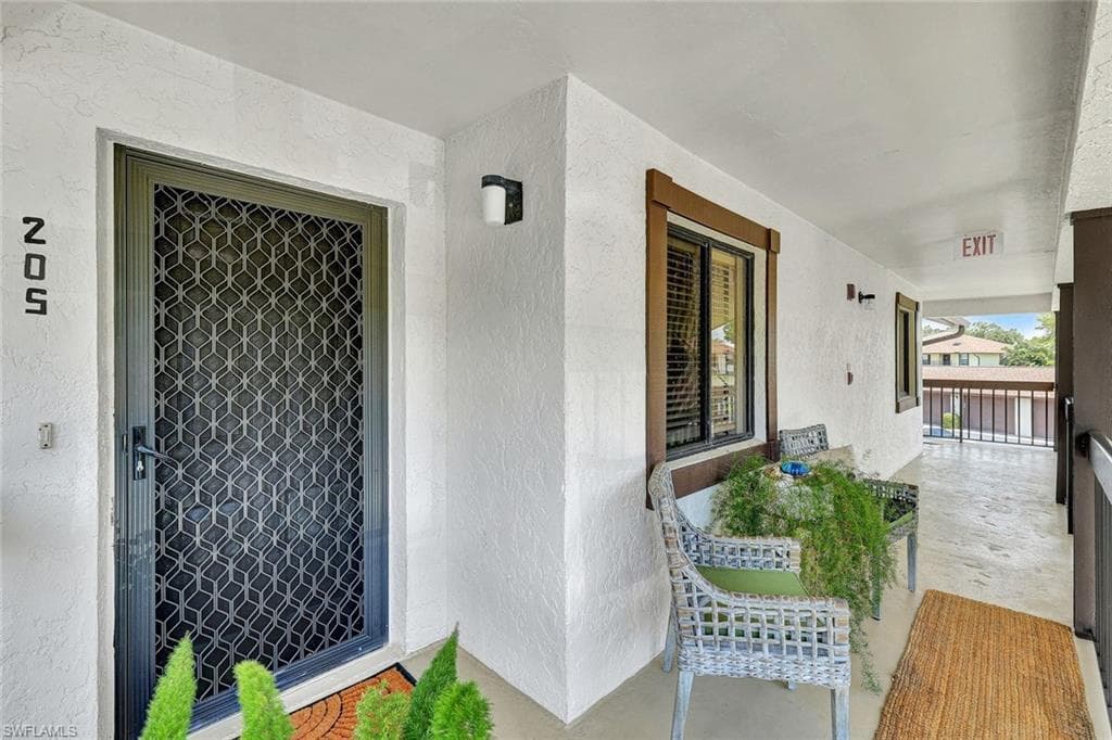800 Misty Pines Cir #205, Naples, photo 3