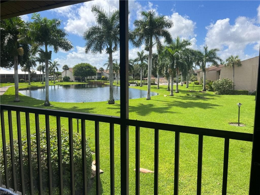 1000 Palm View Dr #203, Naples
