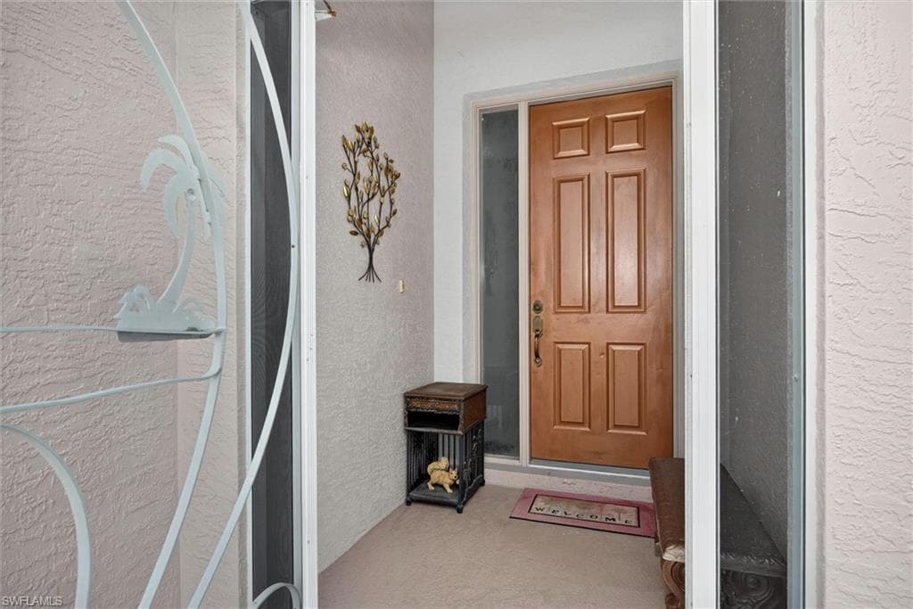 11237 Lakeland Cir, Fort Myers, photo 2