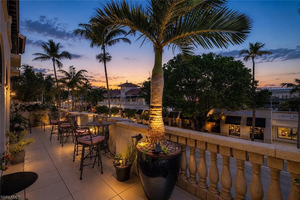 780 5th Ave #203, Naples, photo 3