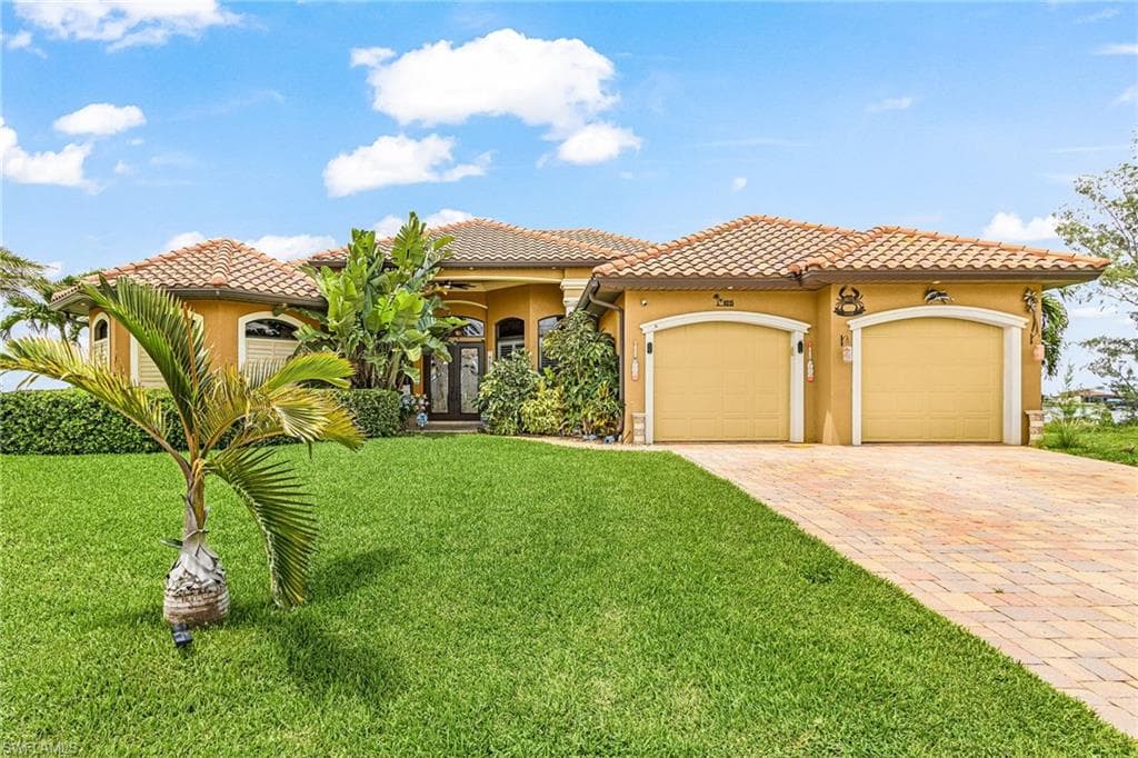 4615 32nd Ter, Cape Coral