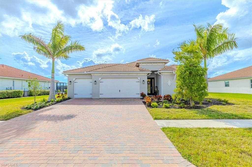 18750 Lake Hammock Dr, Naples, photo 3