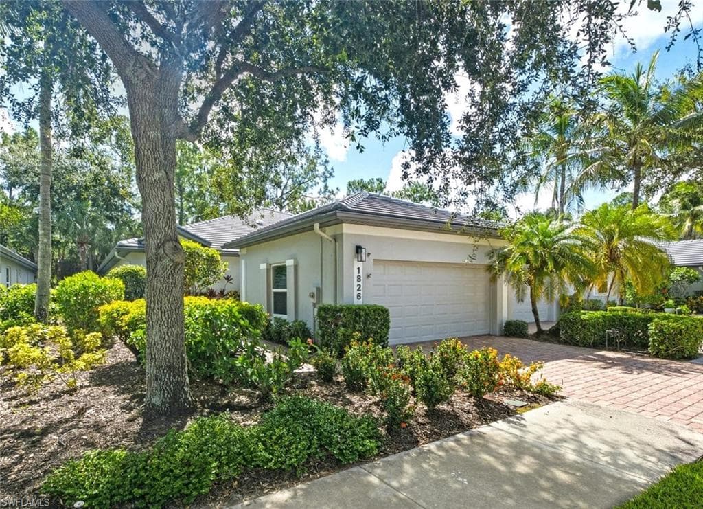 1826 Tarpon Bay Dr #91, Naples, photo 3