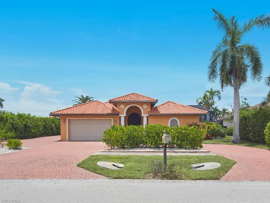 10 Anchor Ct, Marco Island, photo 3