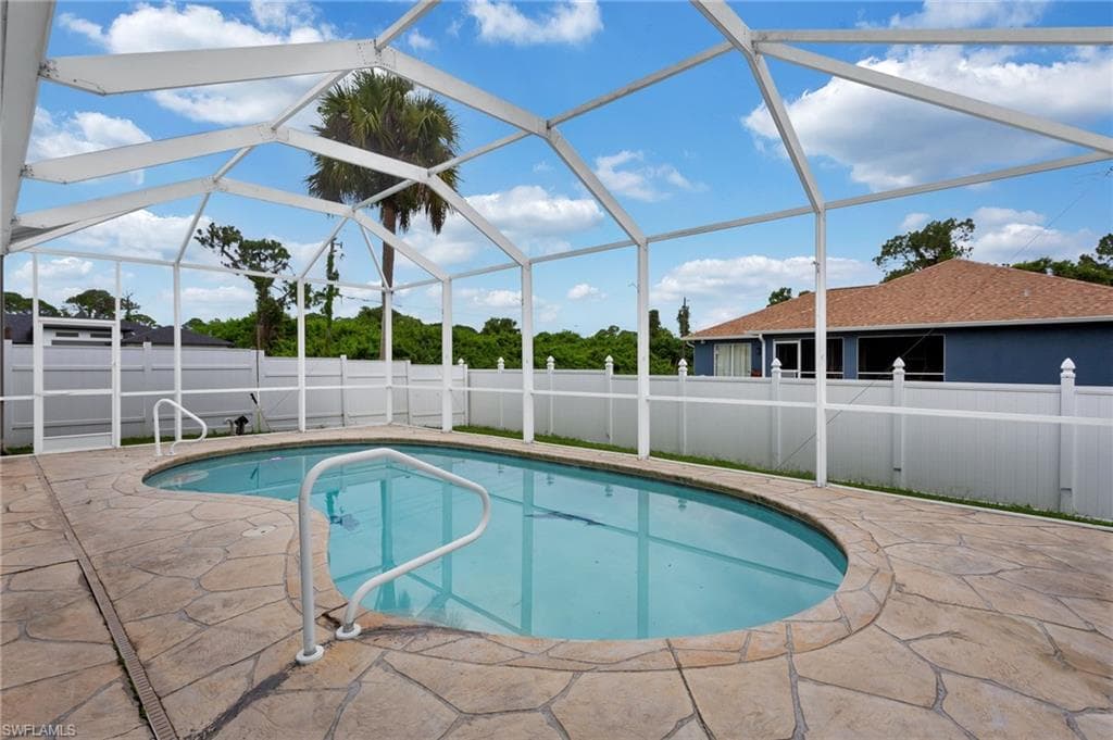 3705 Kilarney St, Fort Myers, photo 2