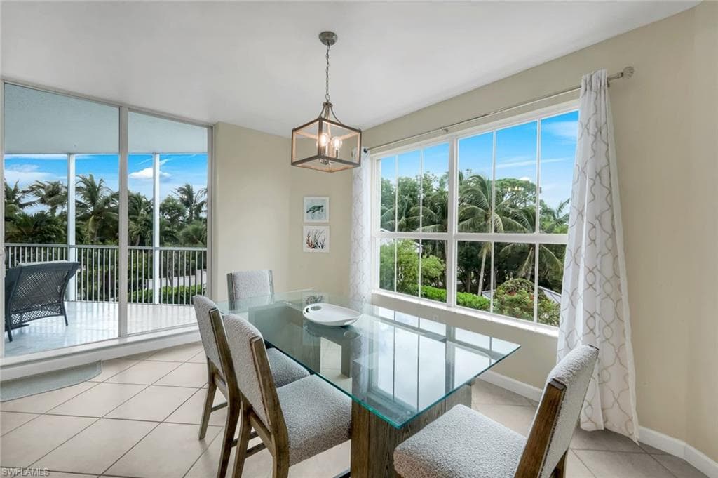 300 Dunes Blvd #203, Naples