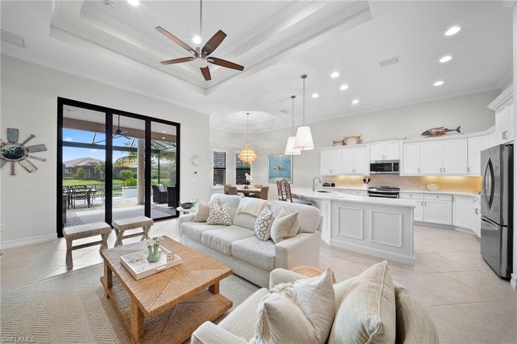 6522 Roma Way, Naples, photo 2