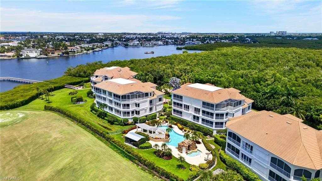 1600 Star Point Ln #2-201, Naples, photo 2