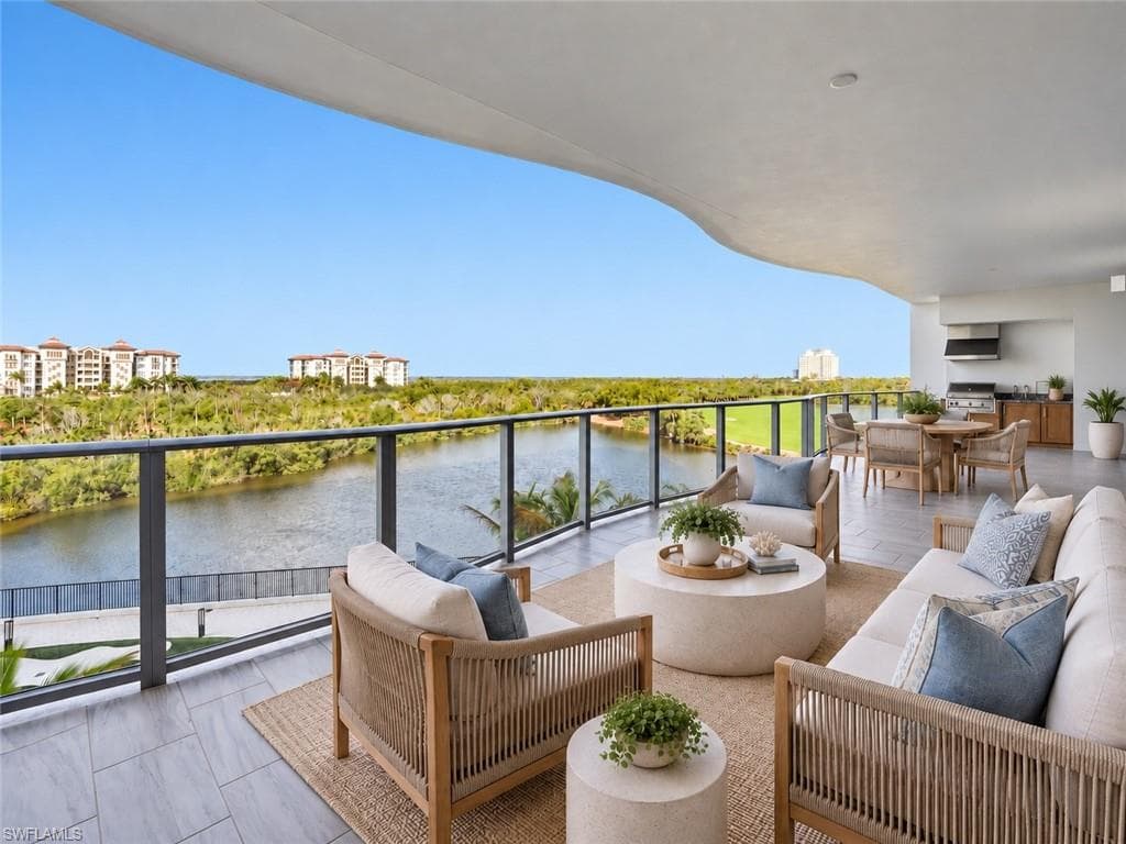 4810 Pelican Colony #404, Bonita Springs