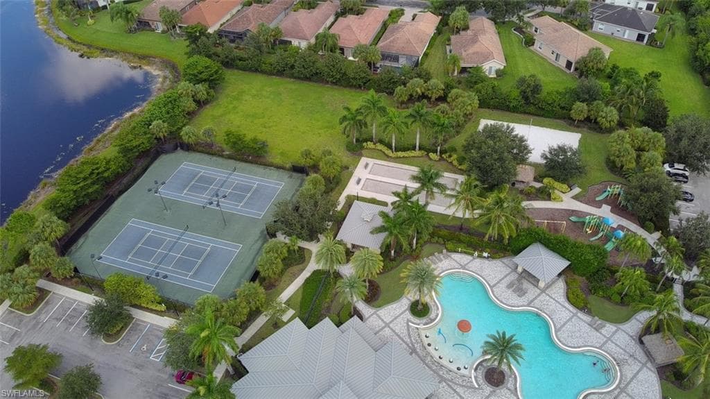 2744 Blossom Way, Naples, photo 2