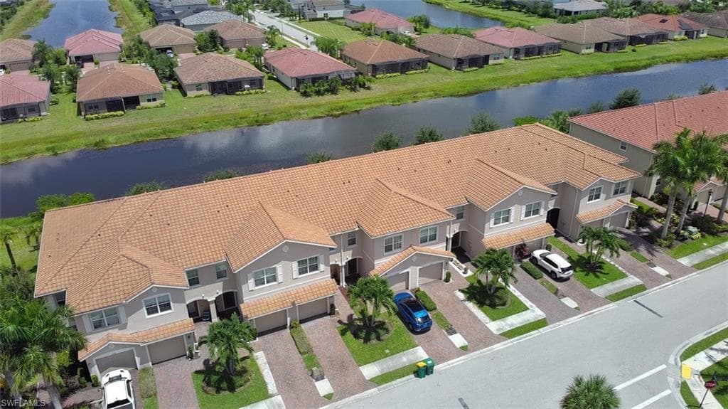 2744 Blossom Way, Naples