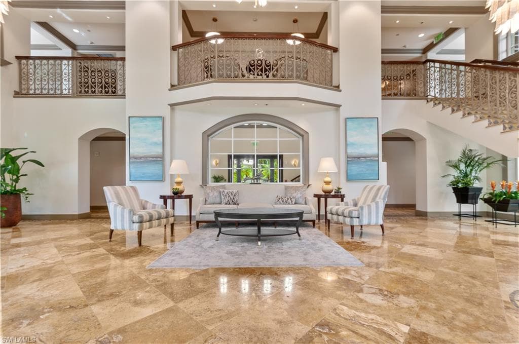 23650 Via Veneto Blvd #404, Estero