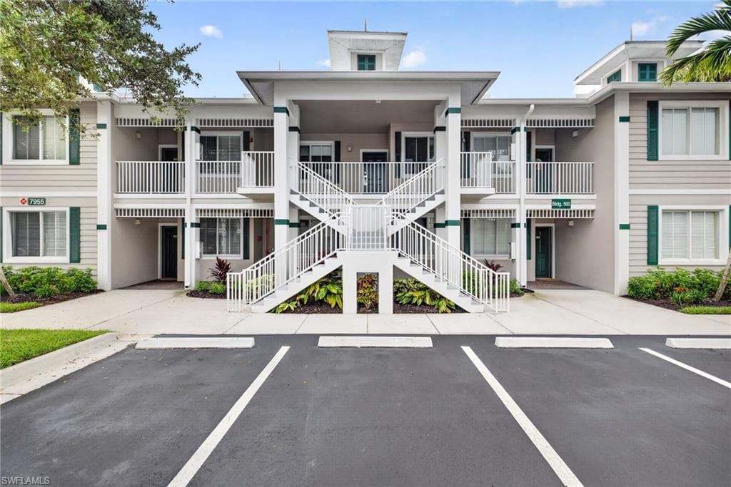 7955 Mahogany Run Ln #514, Naples