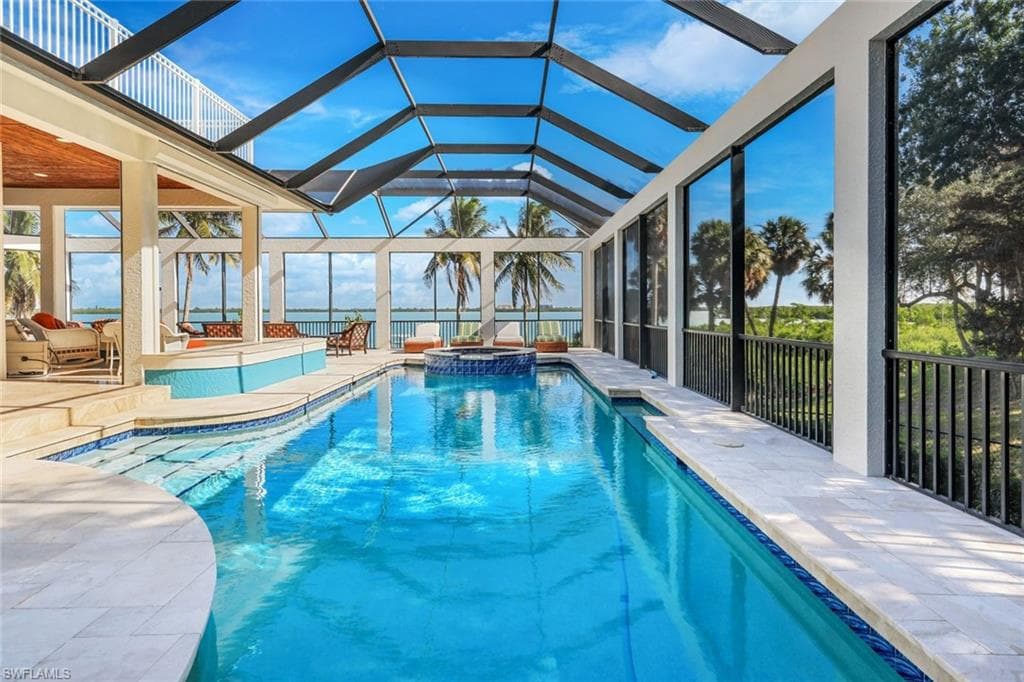 831 Caxambas Dr, Marco Island, photo 3