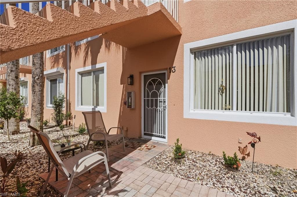 6700 Beach Resort Dr #13, Naples