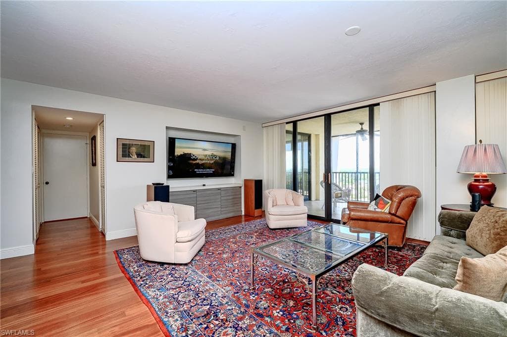 5601 Turtle Bay Dr #1203, Naples, photo 2