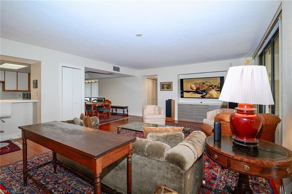 5601 Turtle Bay Dr #1203, Naples, photo 3