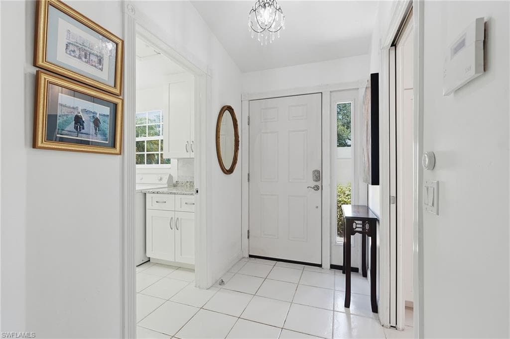 3105 Andorra Ct, Naples, photo 2