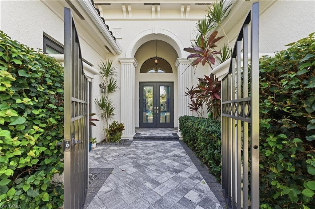 4617 Azalea Dr, Naples, photo 3