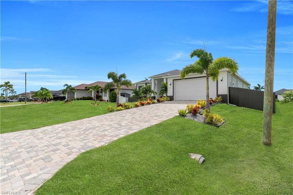 6 37th Ave, Cape Coral