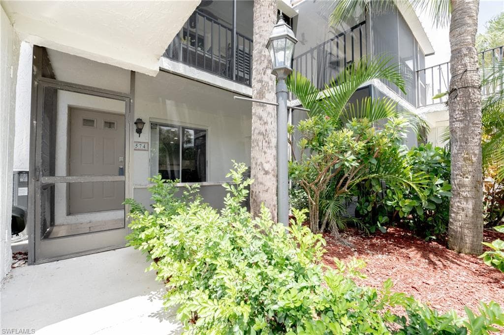 3574 Antarctic Cir #2107, Naples