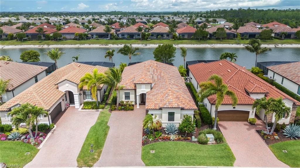 28062 Edenderry Ct, Bonita Springs, photo 2