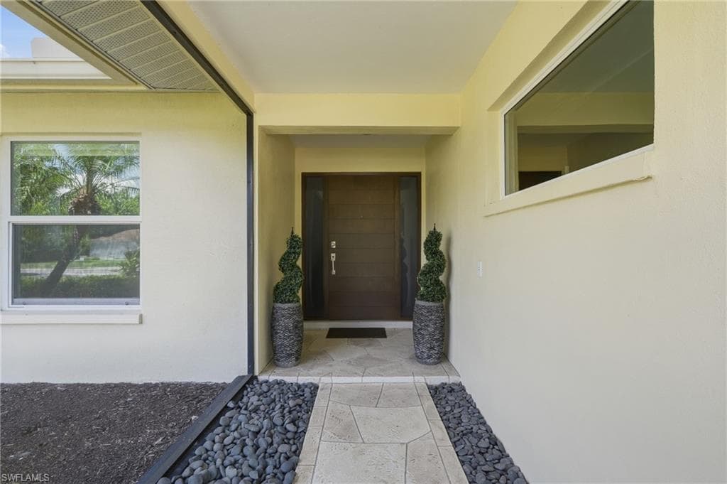 4601 Evergreen Lake Rd, Naples, photo 2