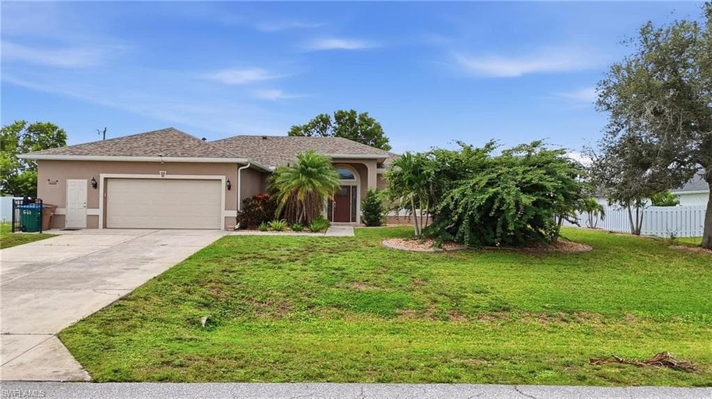 219 12th Ln, Cape Coral
