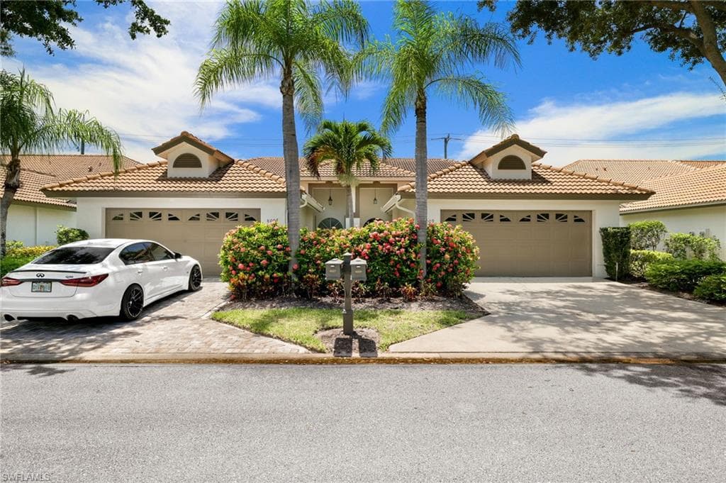 8009 San Vista Cir, Naples, photo 2