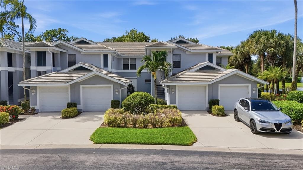 710 Tarpon Cove Dr #203, Naples