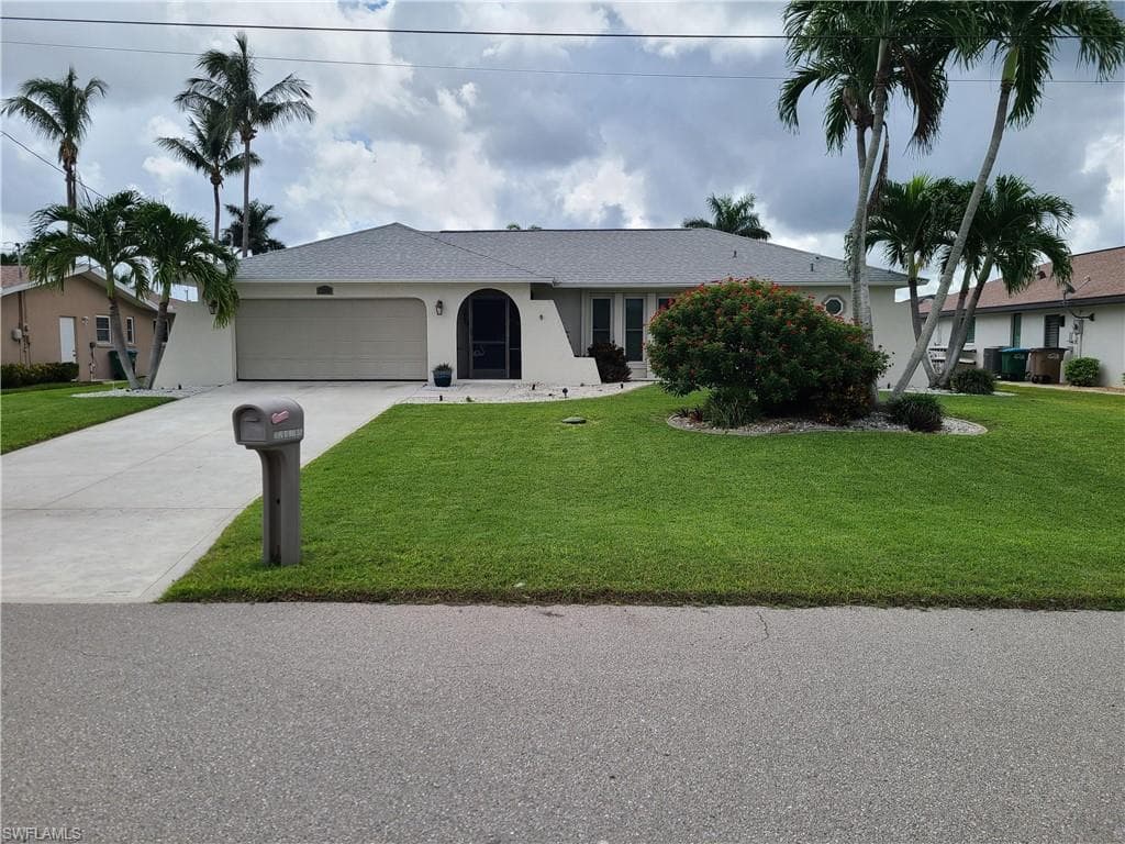 5321 11th Ave, Cape Coral