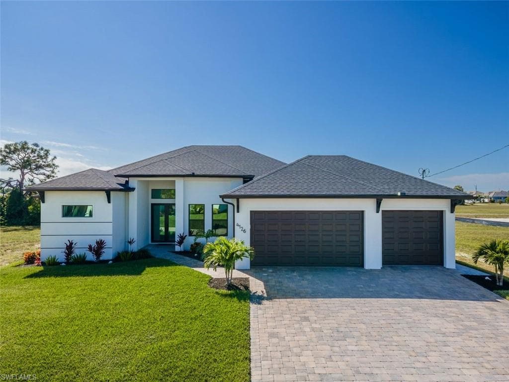 4126 39th St, Cape Coral