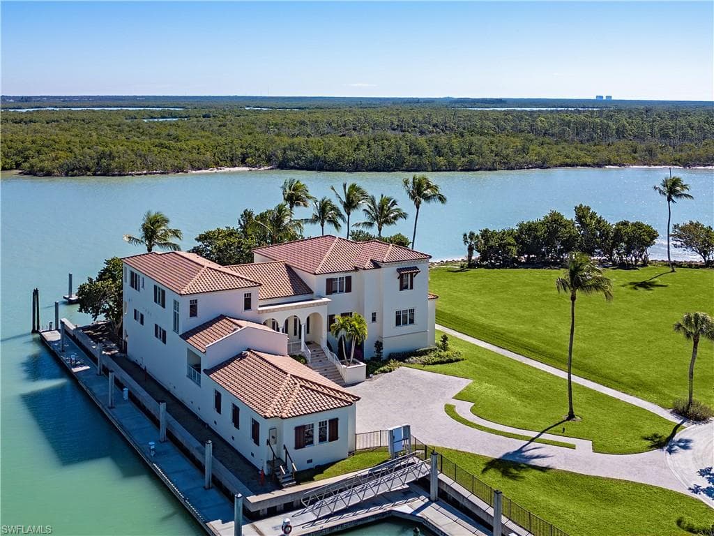 230 & 240 Bay Rd, Naples, photo 3