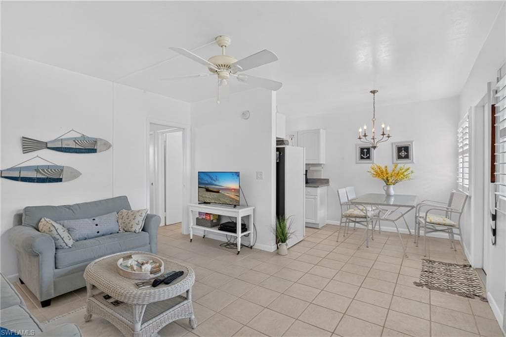 534 4th Ave #3, Naples, photo 2