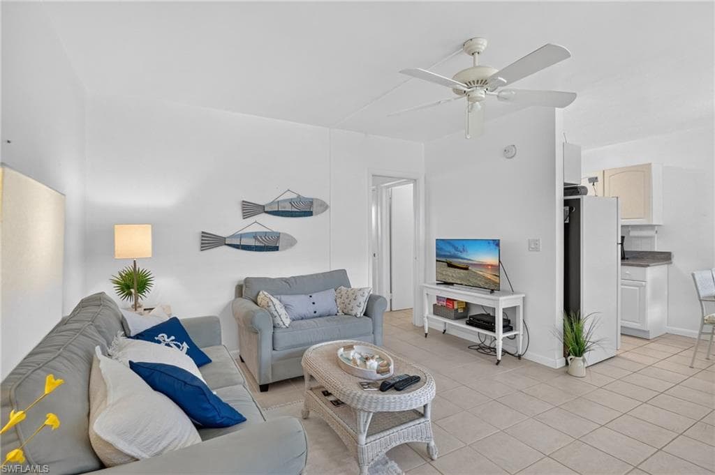 534 4th Ave #3, Naples, photo 3