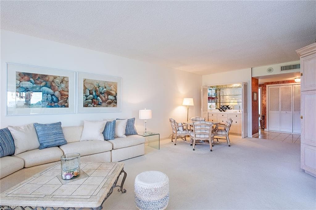 4051 Gulf Shore Blvd #706, Naples, photo 2
