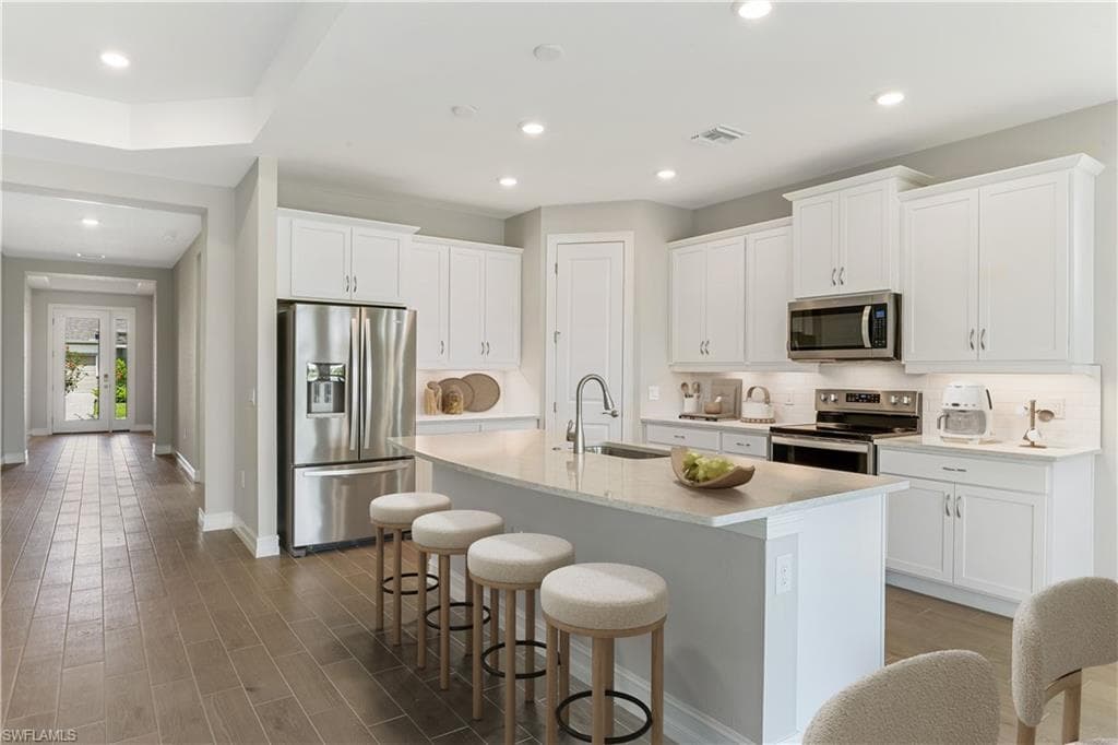 18165 Lagoon Reach Ln, North Fort Myers, photo 2