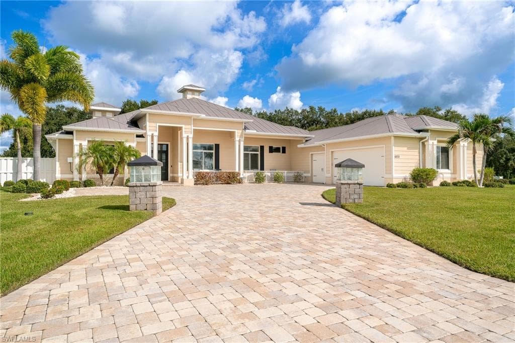 5272 River Blossom Ln, Fort Denaud, photo 2