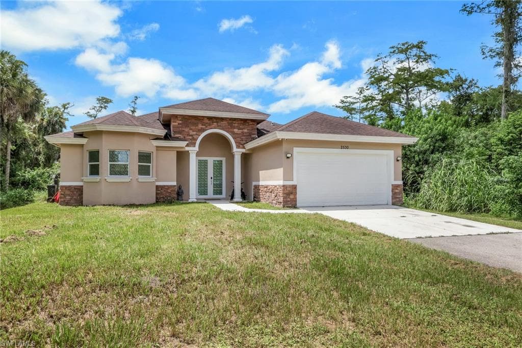 2530 22nd Ave, Naples