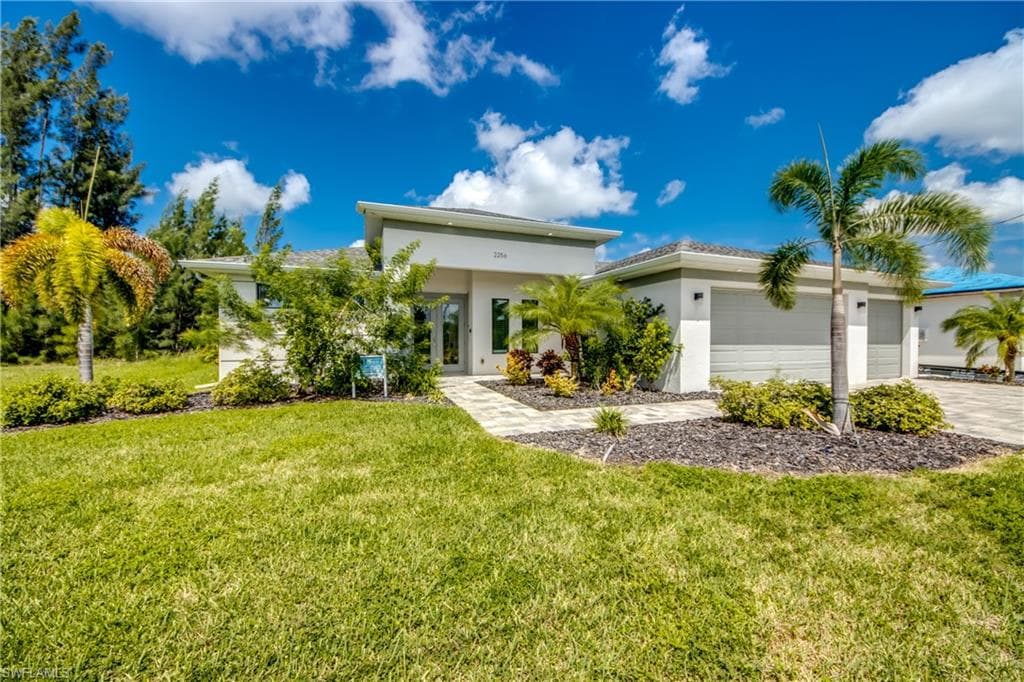 2256 20th Ave, Cape Coral, photo 2