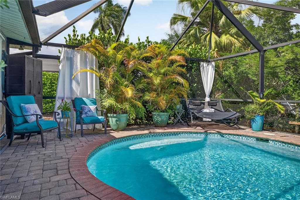 27115 Belle Rio Dr, Bonita Springs, photo 2
