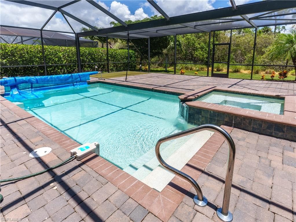 1588 Vizcaya Ln, Naples, photo 3