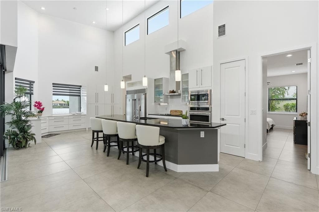 3709 15th Pl, Cape Coral, photo 3