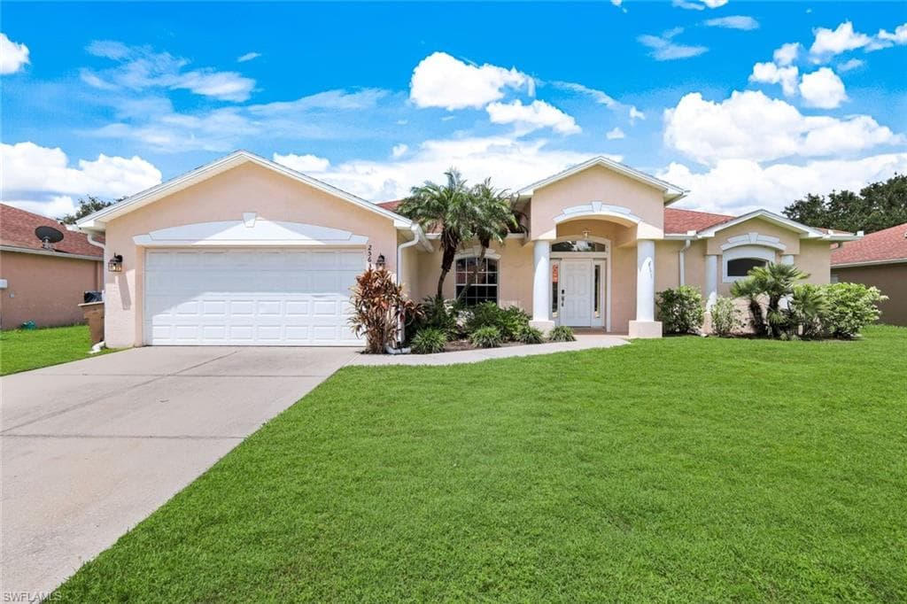2563 Nature Pointe Loop, Fort Myers