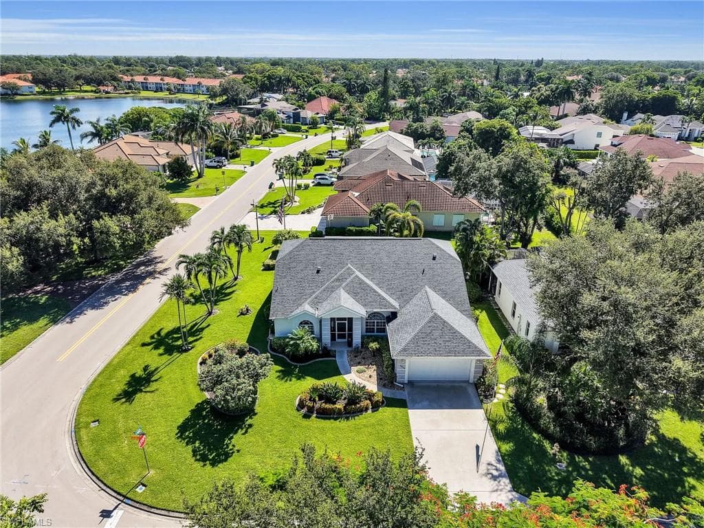 6832 Compton Ln, Naples, photo 3